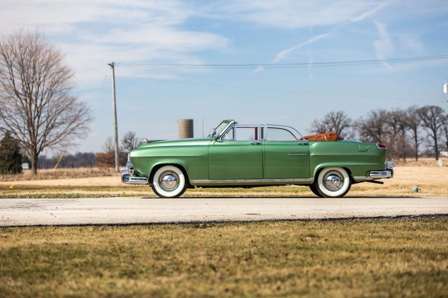  Frazer Manhattan Convertible Sedan (F5162) 1951 года  (фото 29 из 39)
